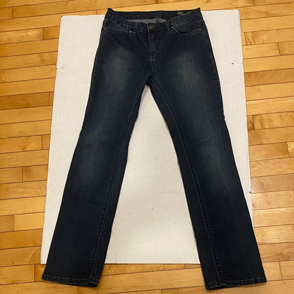 BUFFALO MISHA straight leg Mid-Rise Dark Blue Wash Straight Leg Jeans Size 29